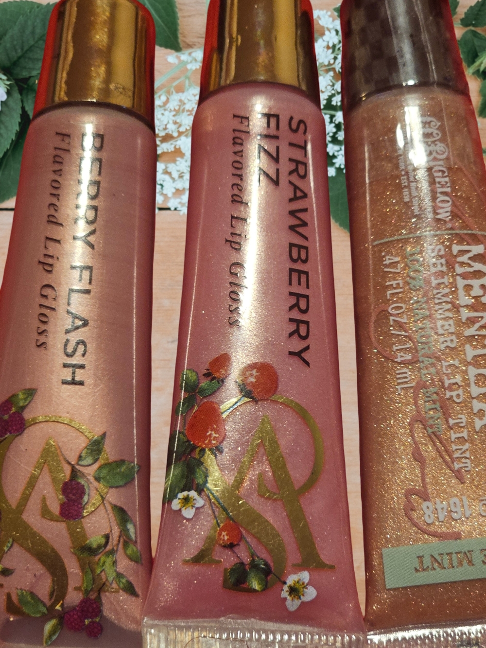 4Victoria's Secret Strawberry Fizz Shimmery Pink Lip Gloss Trio